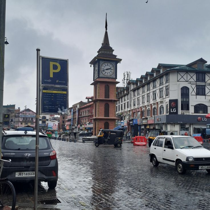 srinagar clock tower